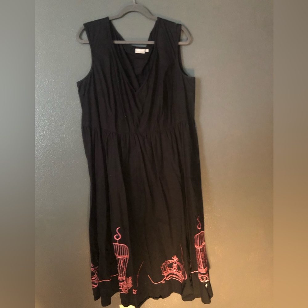 Black vintage style dress embroidery - 3X/24W